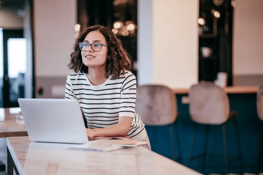 Como Empreender Sendo Mãe: Identificando sua melhor ideia de negócio online