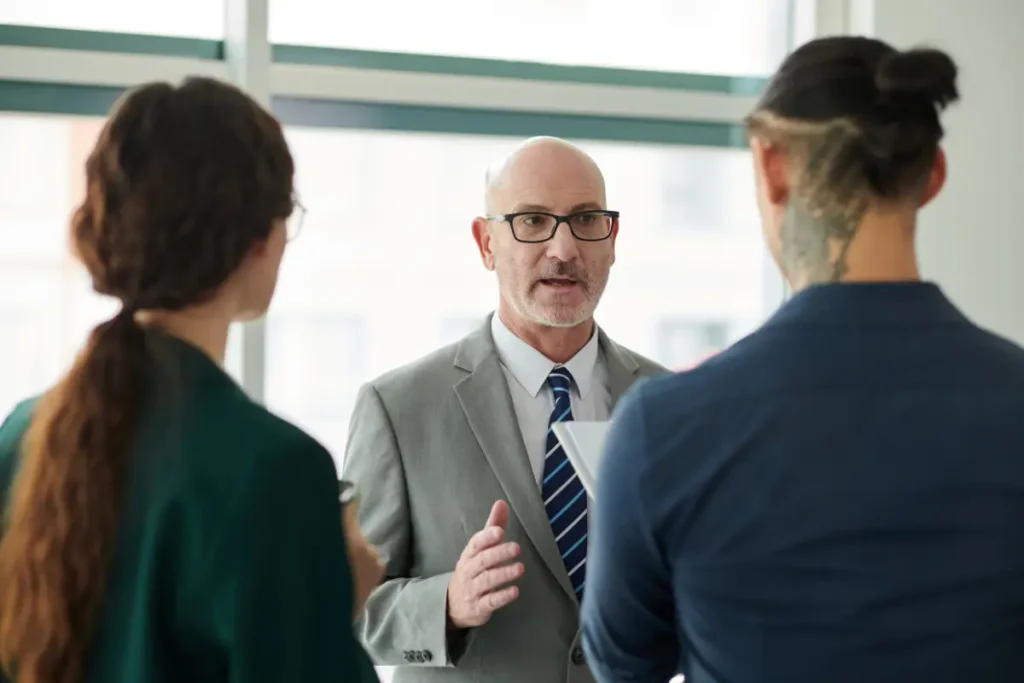 O Mentor de Impacto Social e Modelos de Negócio Sustentáveis